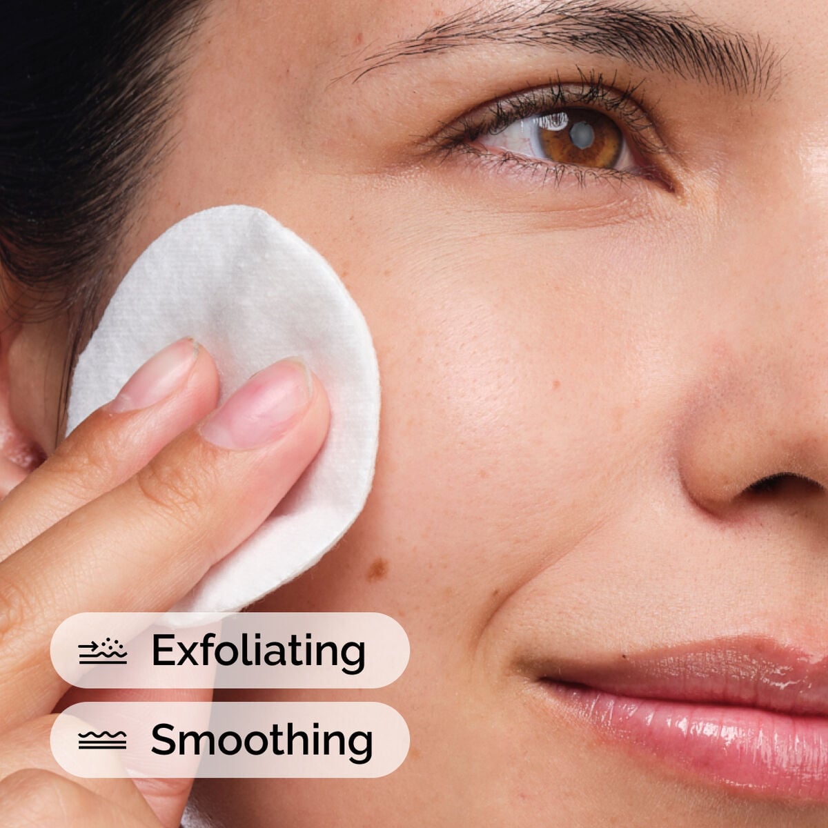 glycolic-acid-7-exfoliating-toner-a7 ord-glycolic-acid-exfoliating-toner-model-application-with-benefits.jpg