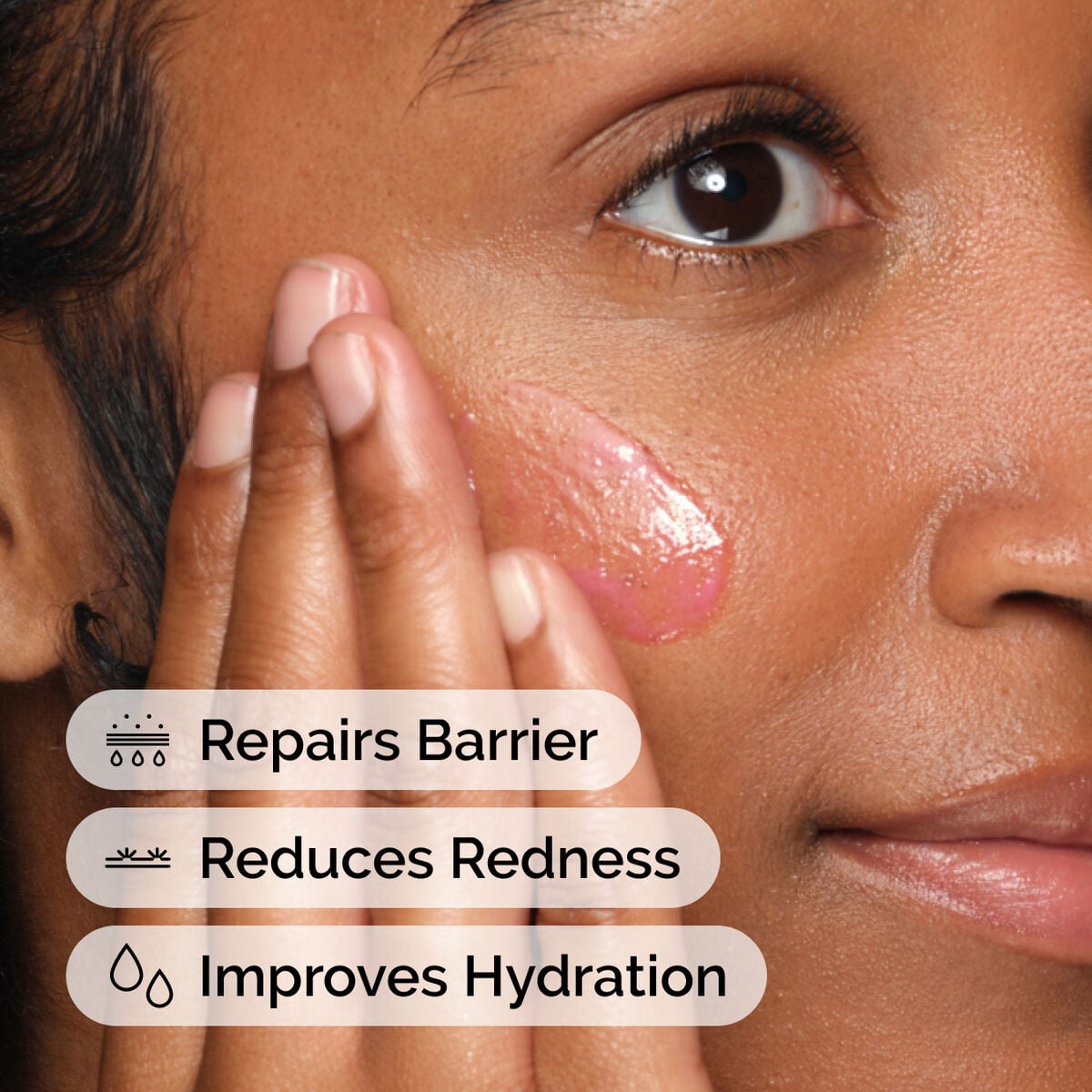soothing-and-barrier-support-serum-set-q4 ord-soothing-barrier-support-serum-model-application-with-benefits.jpg